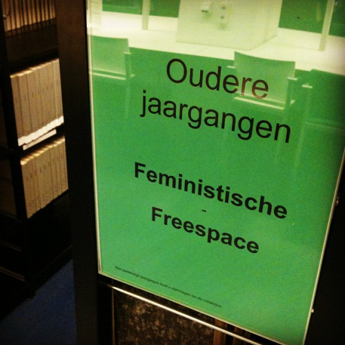 De tijdschriftenzaal van de UB is een feministische freespace.